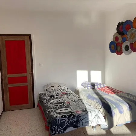 Pelissanne, Superbe Appartement Entierement Renove Exterior photo