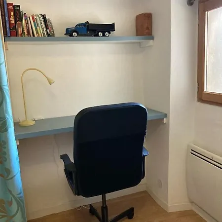 Pelissanne, Superbe Appartement Entierement Renove Exterior photo